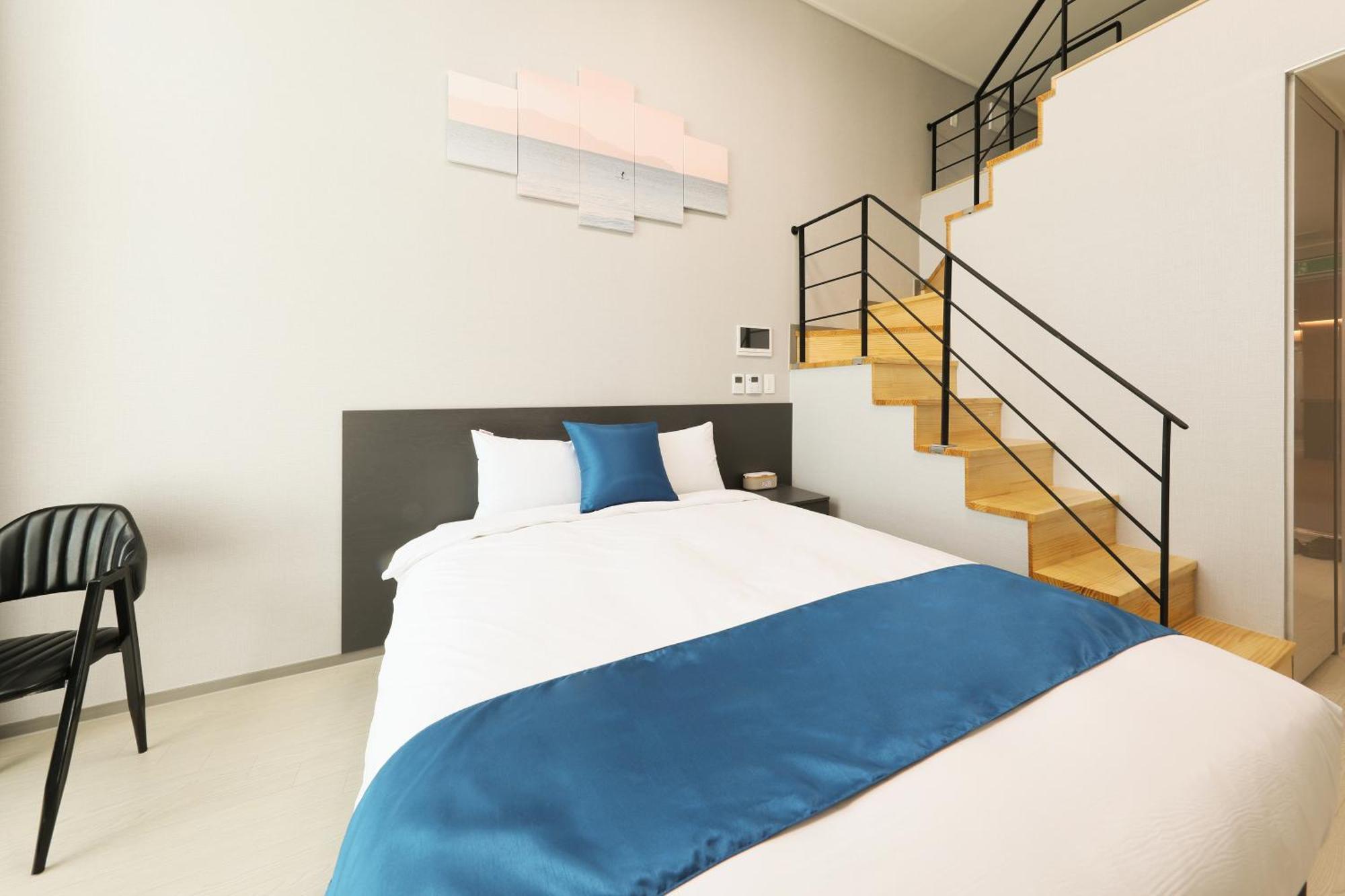Coopstay Yeosu Hotel Exterior photo